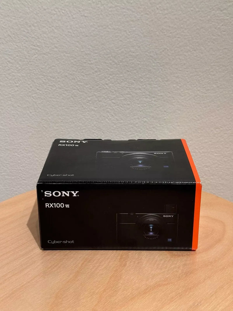 Camera Sony RX100 VII